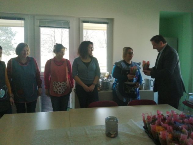 Sretan Međunarodni Dan žena !