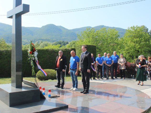 Povodom Dana Državnosti Odana Počast Poginulim Braniteljima