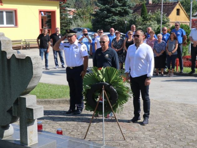 Sjećanje Na Vukovarske Heroje