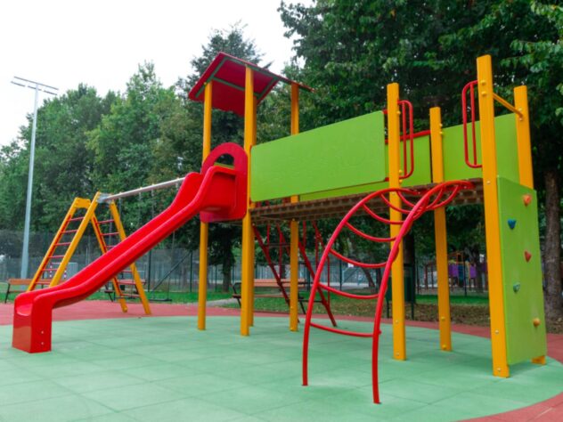 Uređeni Teniski Tereni Na SRC-u