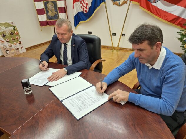 Potpisan Ugovor O Darovanju Nekretnine Za Novu Tržnicu U Lepoglavi